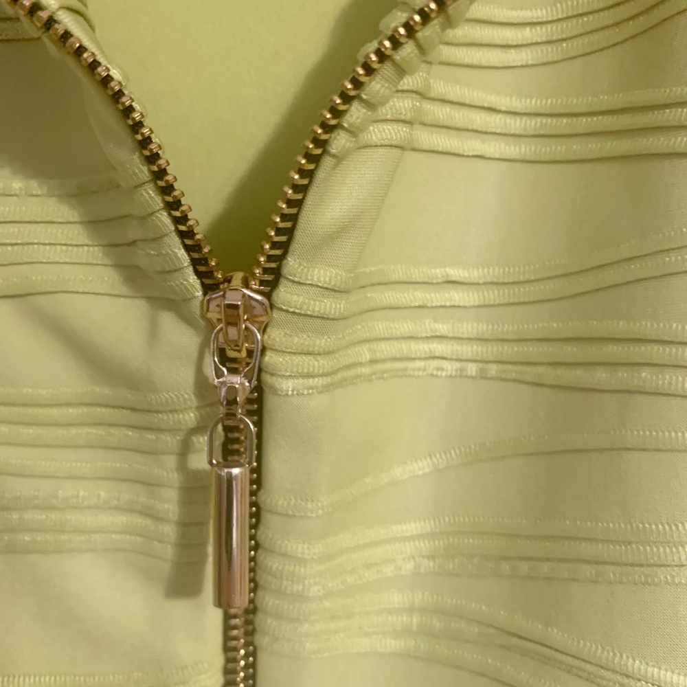 Jacket - Picture 3 of 4